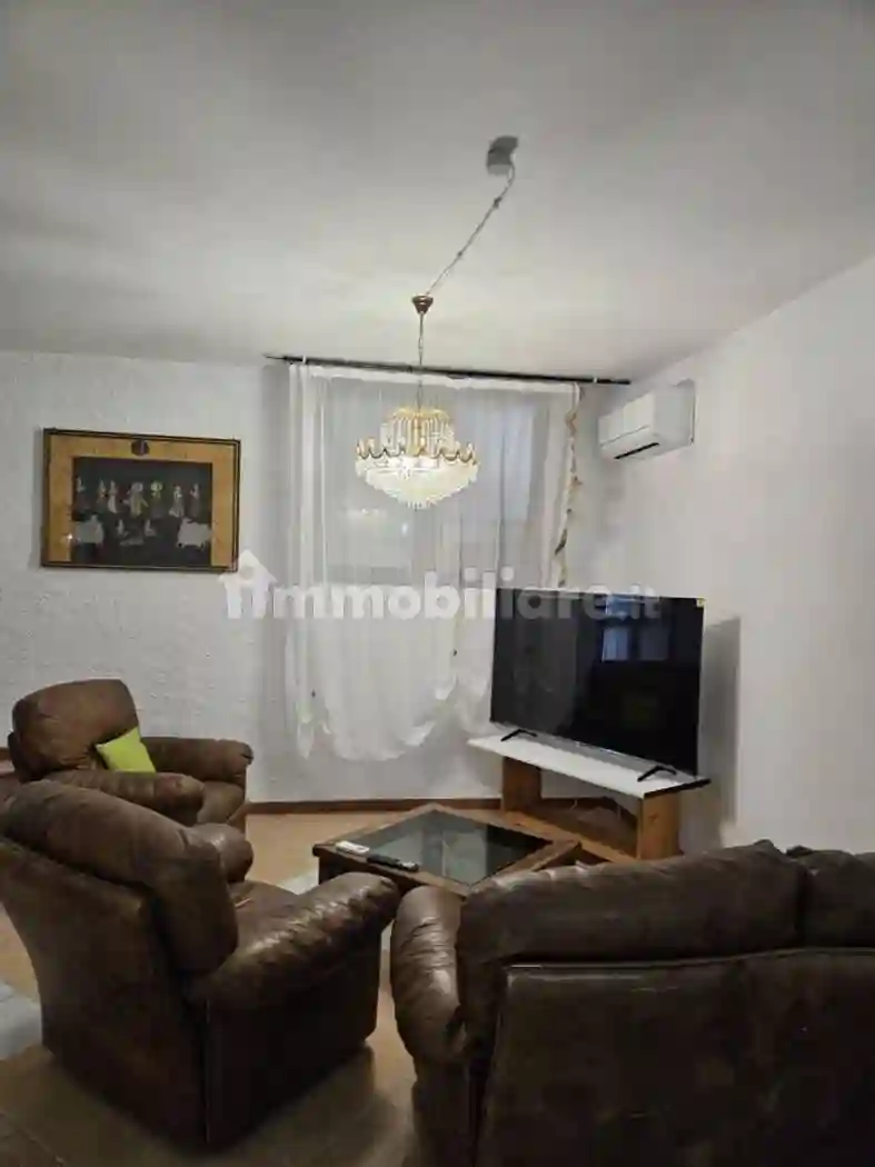 Quadrilocale via Don Giovanni Minzoni 44, Centro, Cagli - foto 4