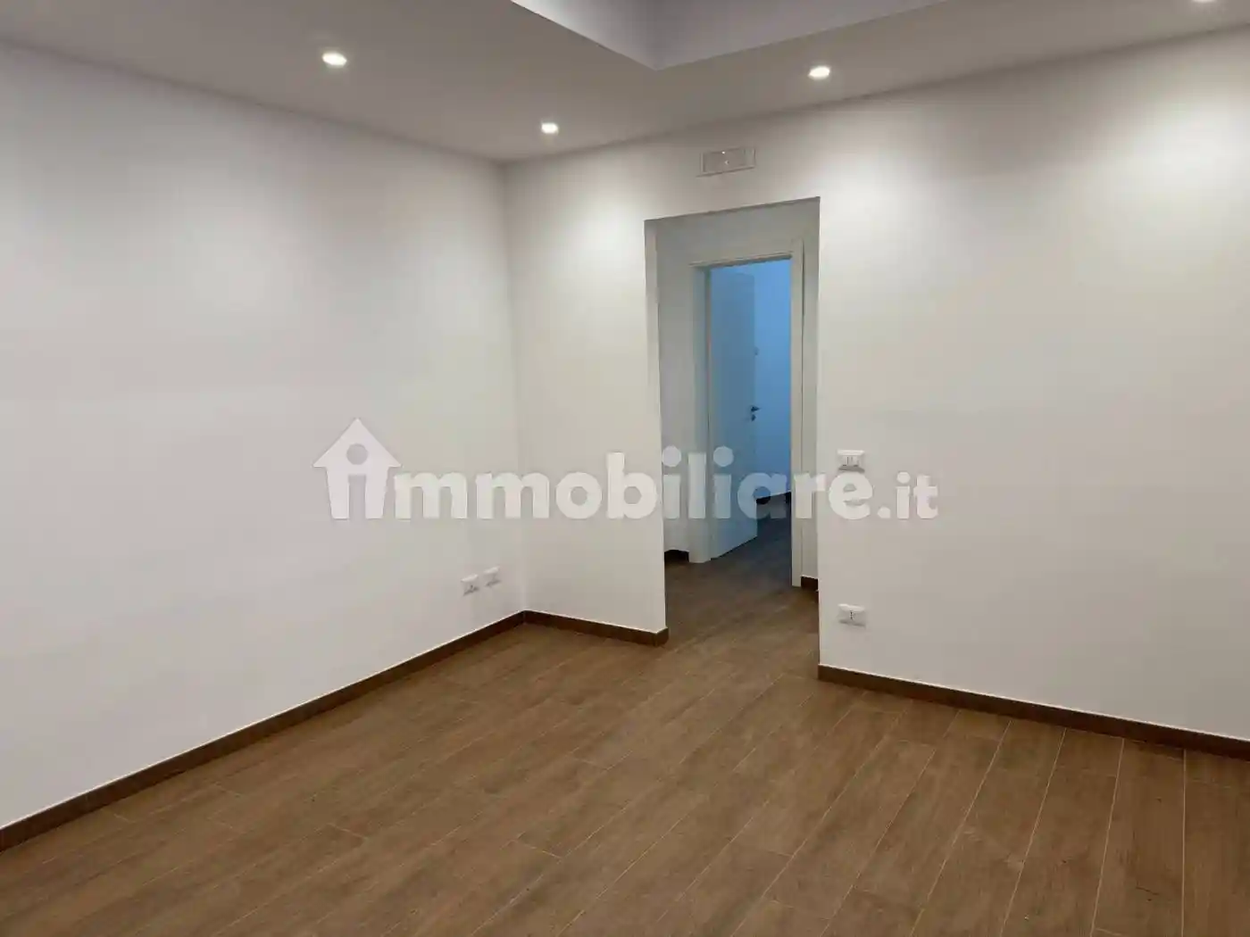 Trilocale via Filippo Maria Briganti, Capodichino, Napoli - foto 5