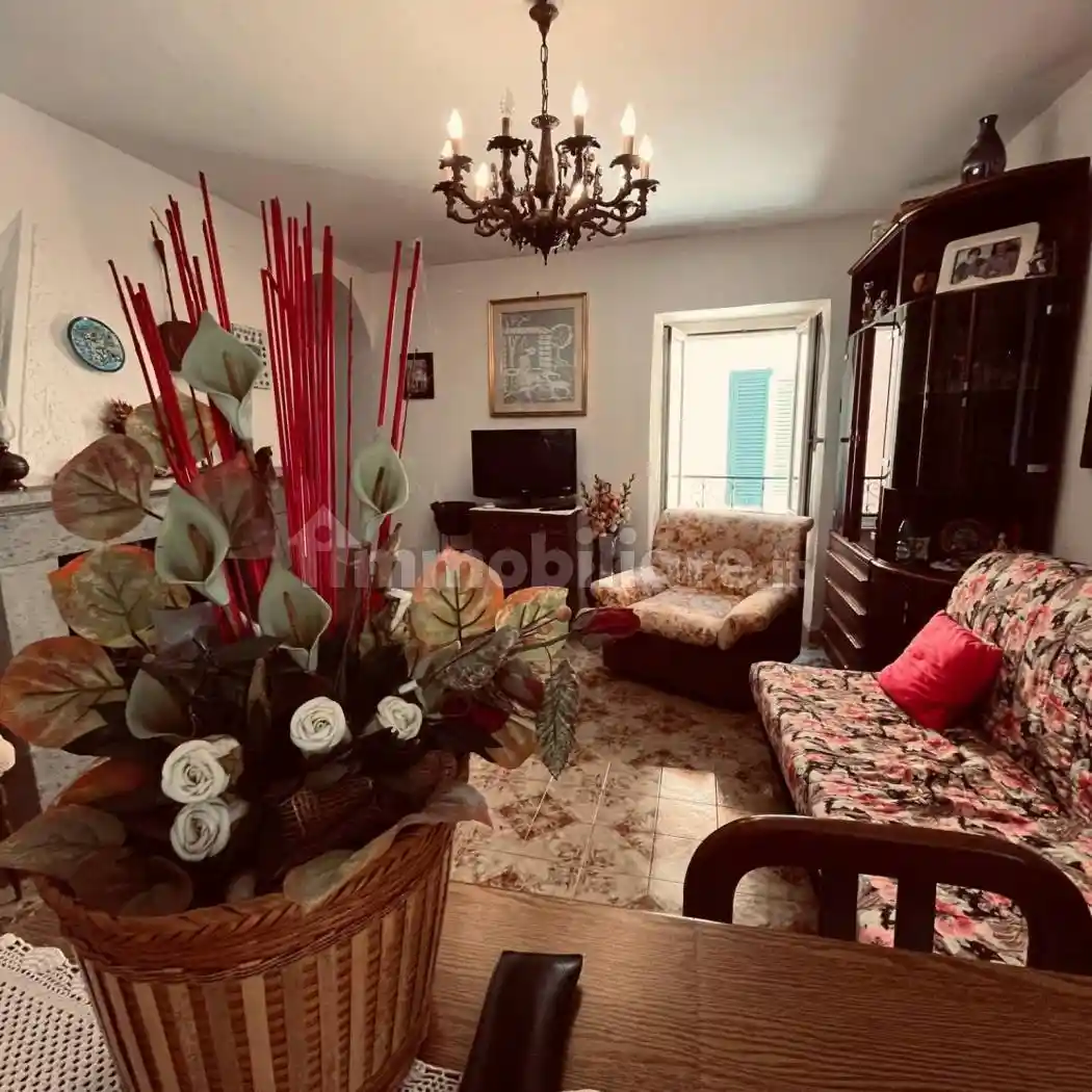 Casa indipendente in vendita a Sorano