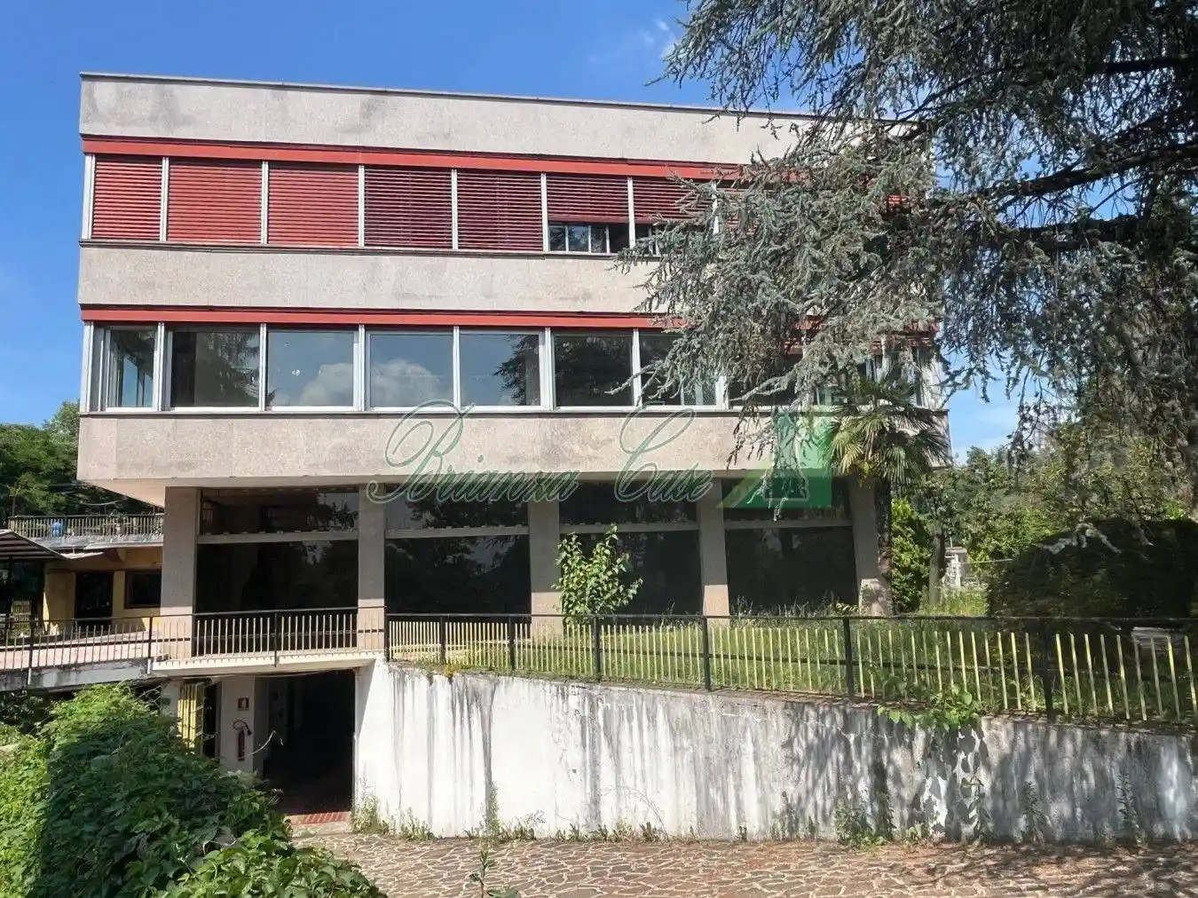 Appartamento in vendita a Usmate Velate