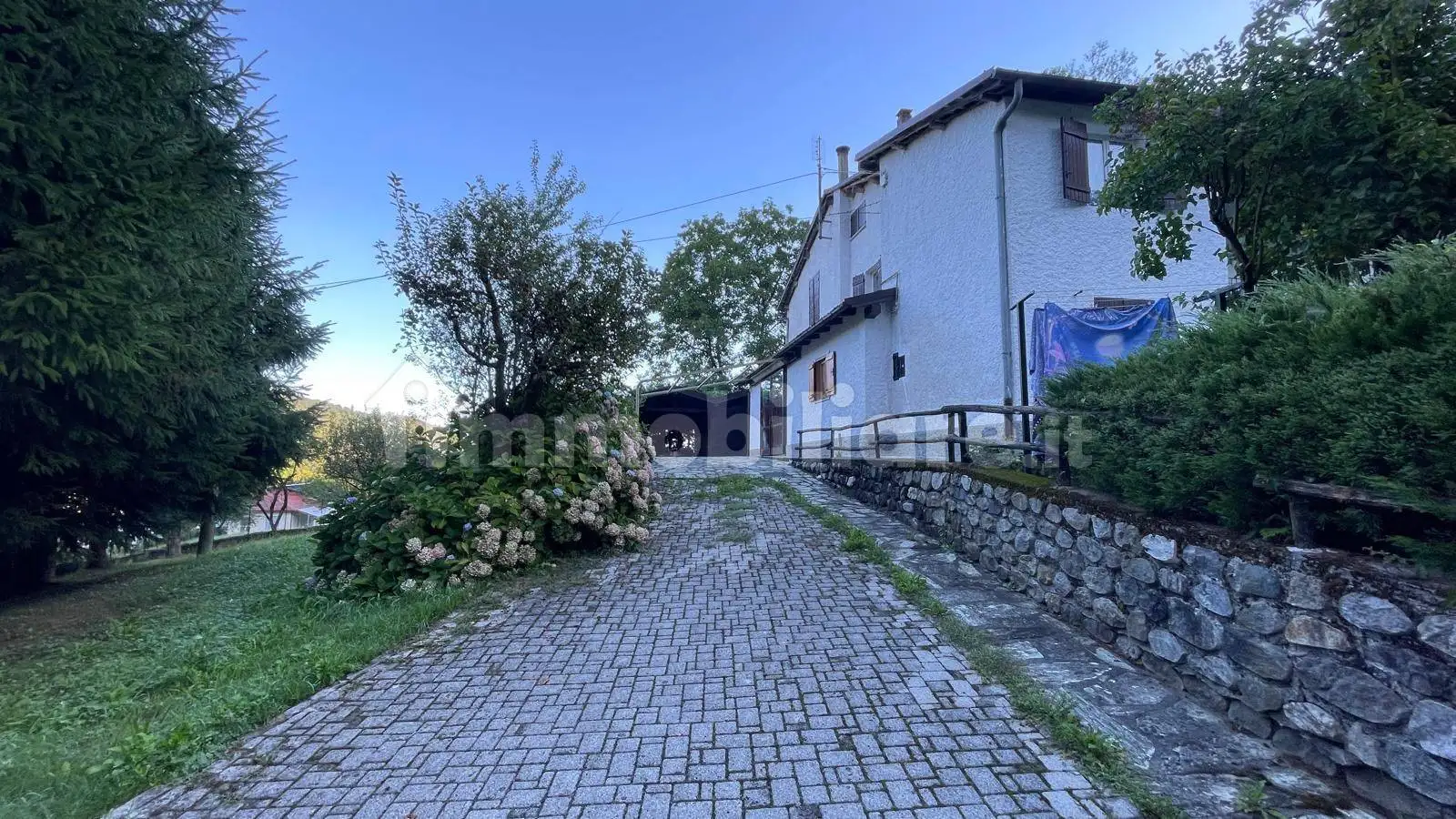 Casa indipendente in vendita a Chiusa di Pesio