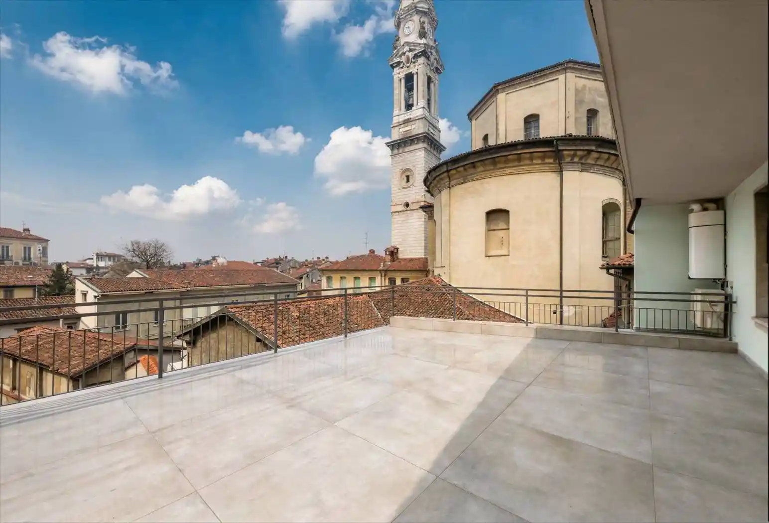 Appartamento in vendita a Bergamo