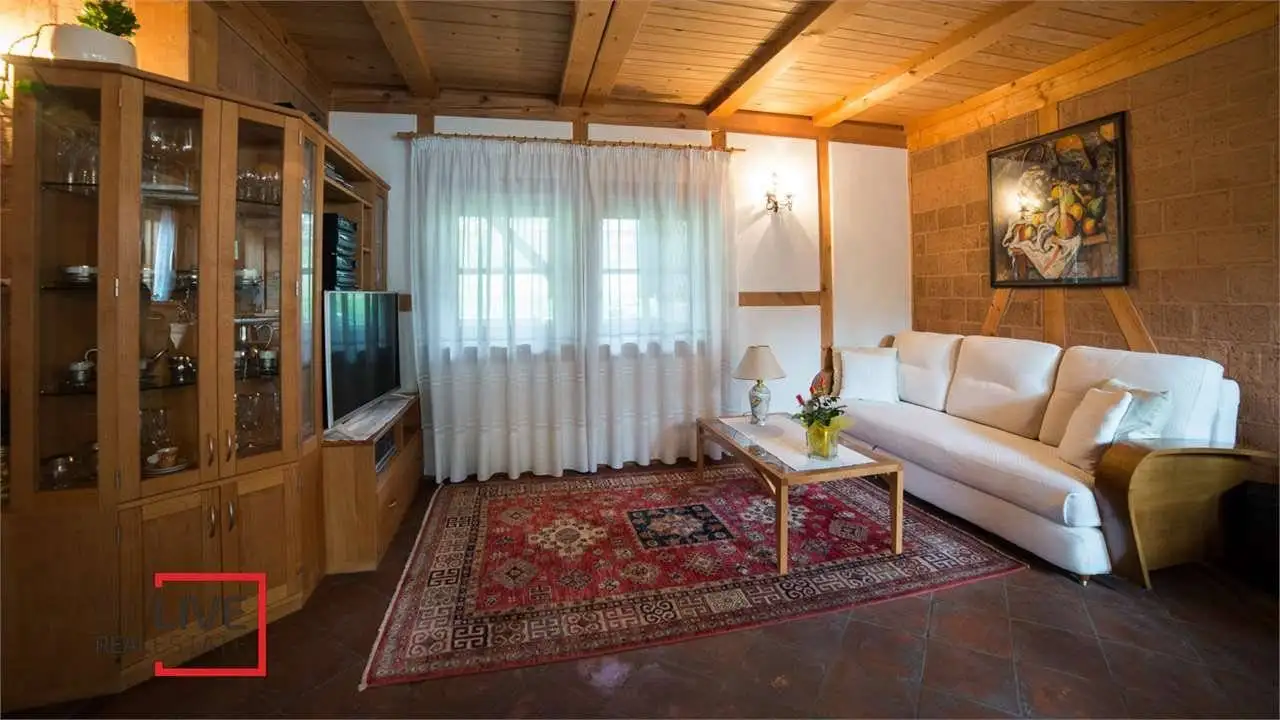 Villa unifamiliare Località Plaze di tret, Borgo d'Anaunia - foto 3