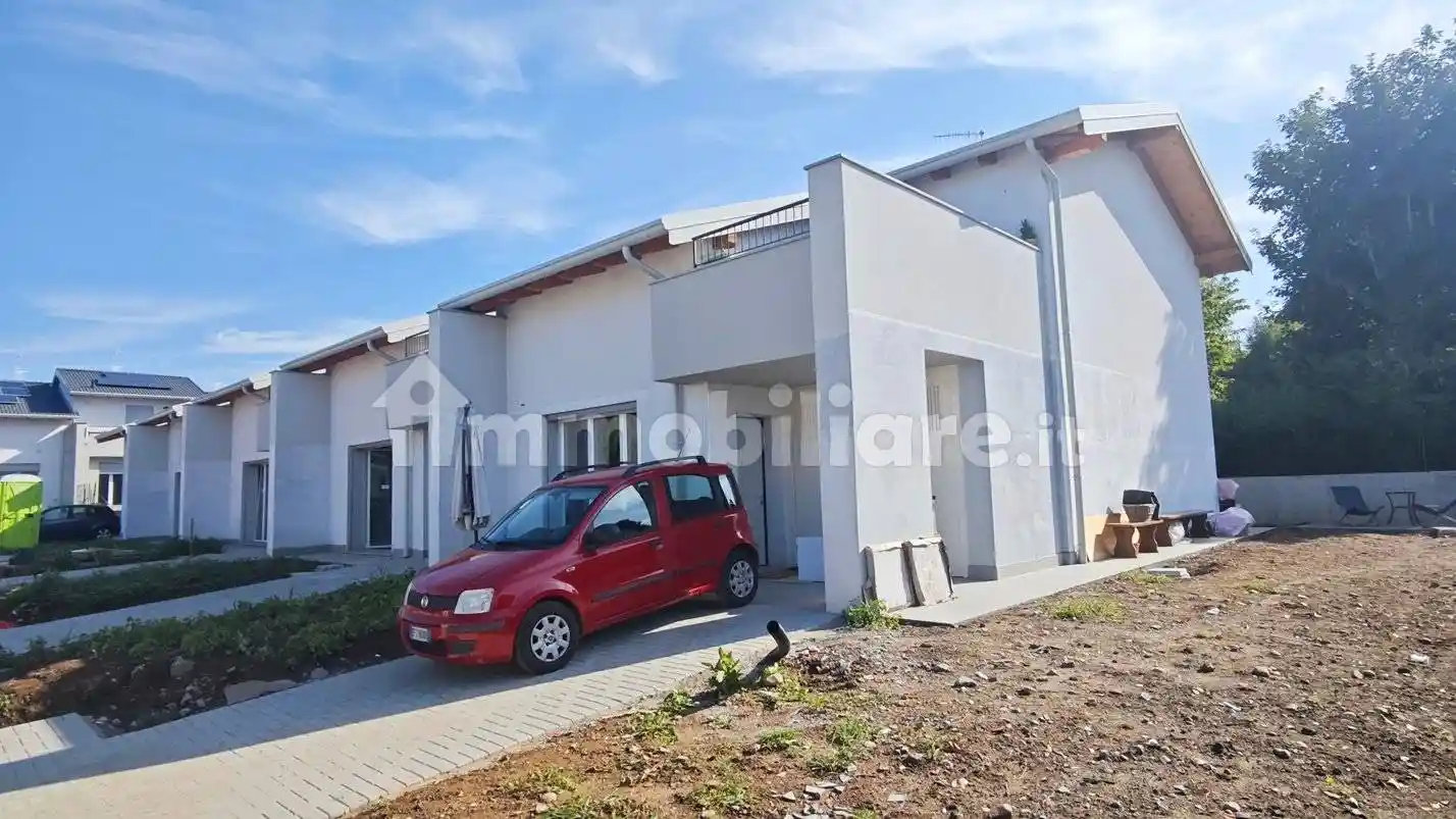 Villetta a schiera in vendita a Appiano Gentile