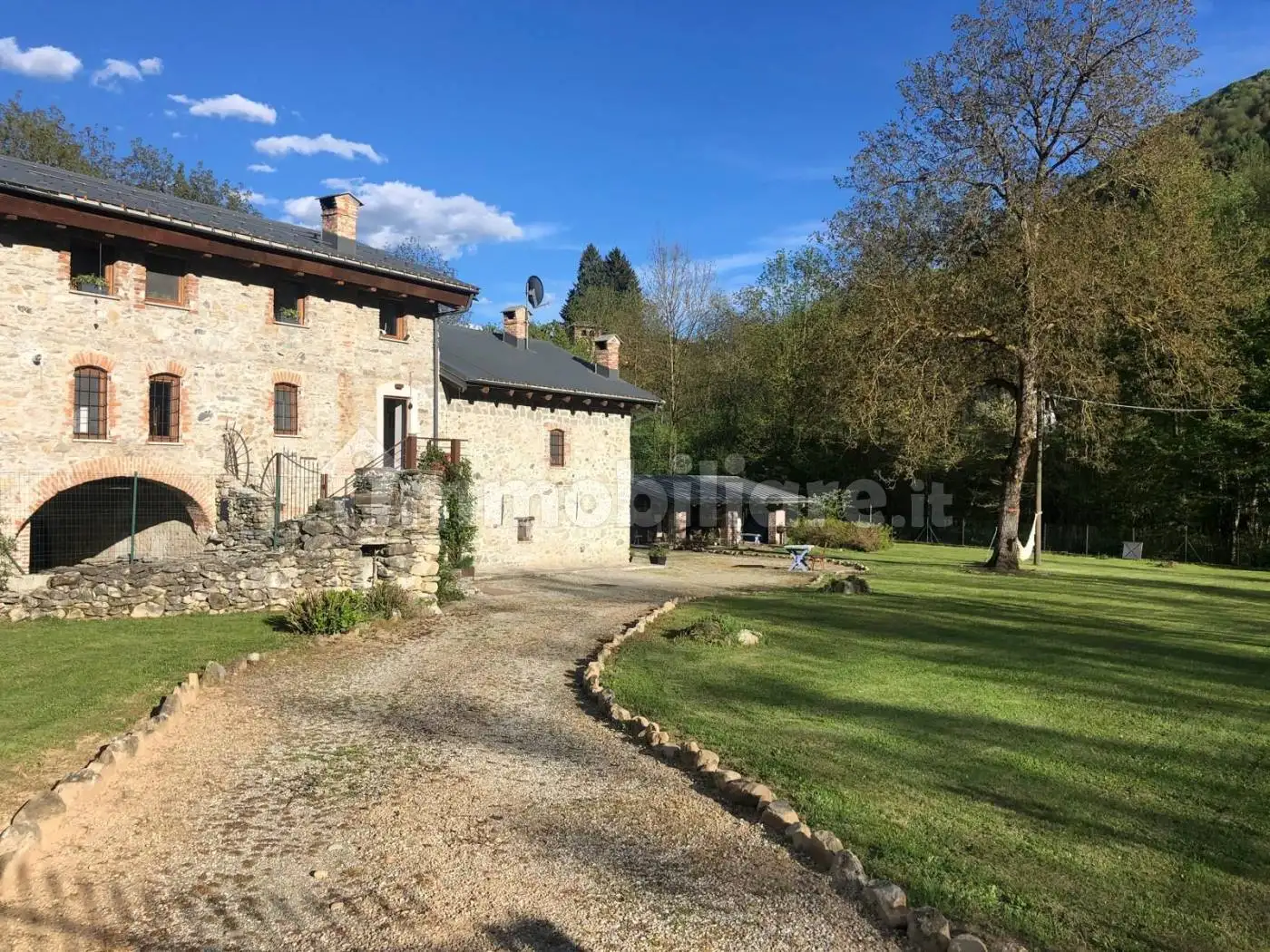 Rustico - Casale in vendita a Valloriate