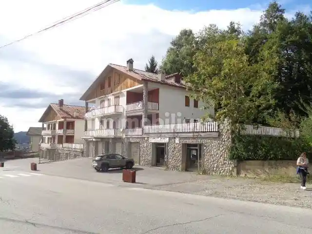 Appartamento in vendita a Roburent