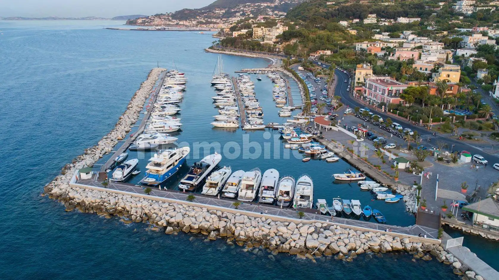 Appartamento in vendita a Lacco Ameno