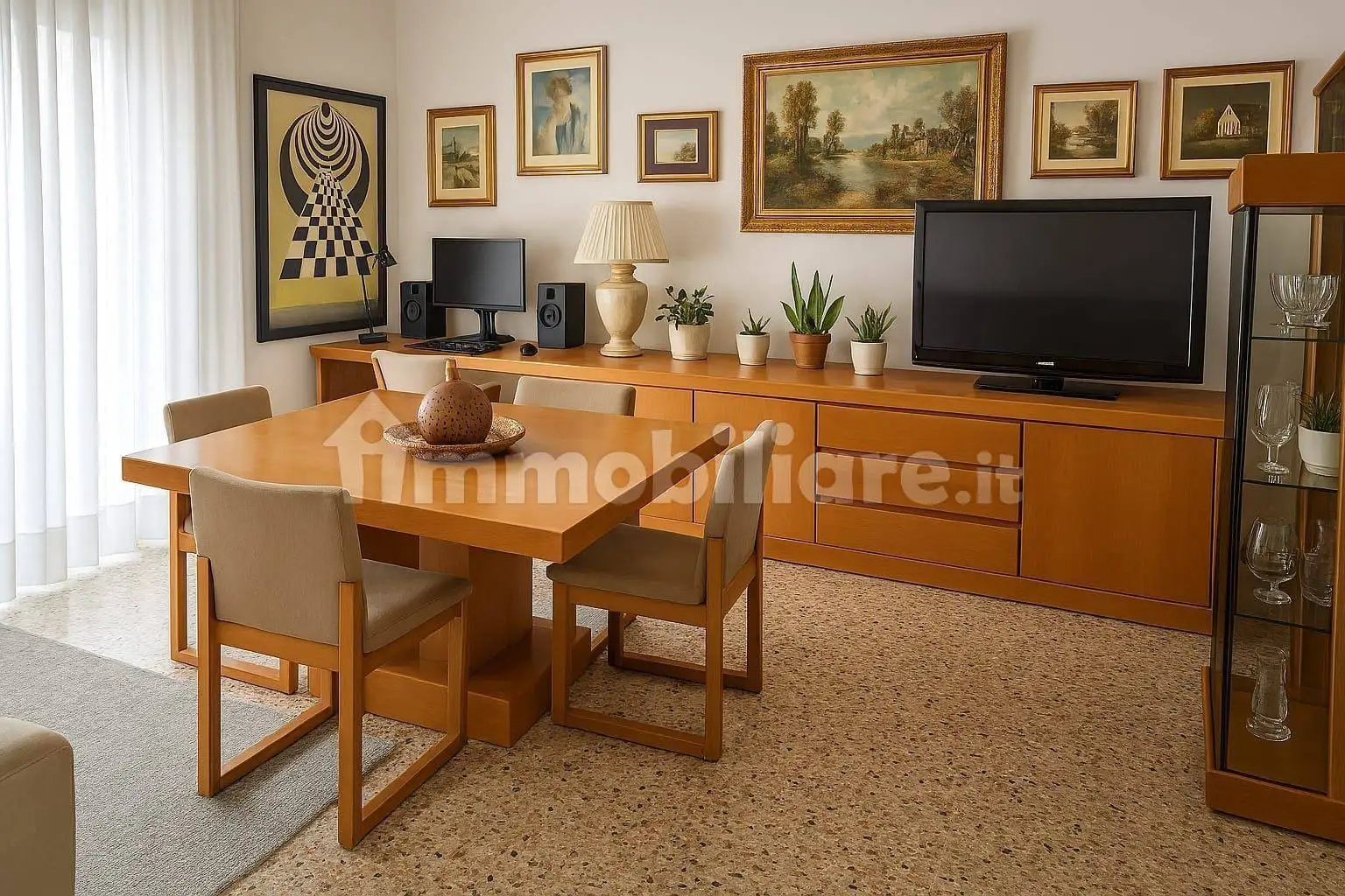 Appartamento in vendita a Napoli