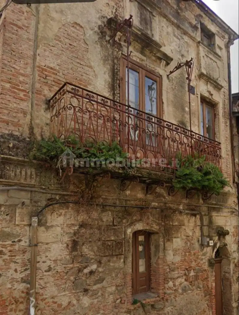 Casa indipendente in vendita a Sant'Eufemia d'Aspromonte