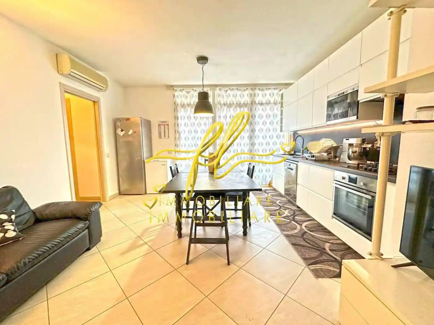 Appartamento in vendita a Cecina