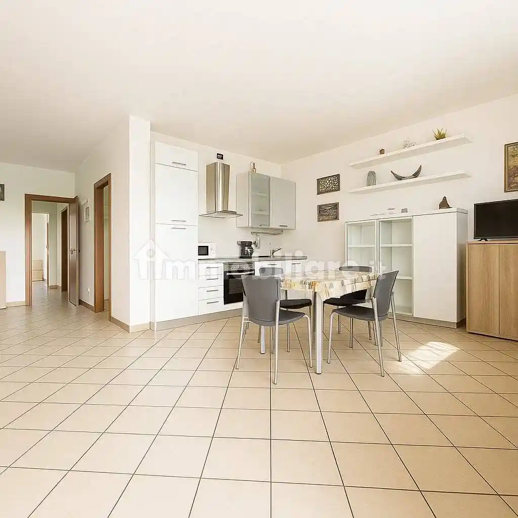 Appartamento in vendita a Desenzano del Garda