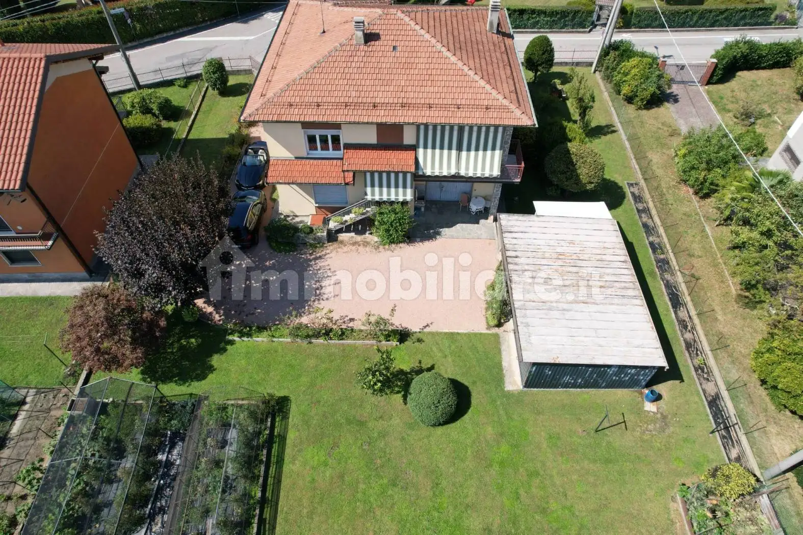 Villa unifamiliare via Papa Giovanni XXIII, Cadrezzate con Osmate - foto 2