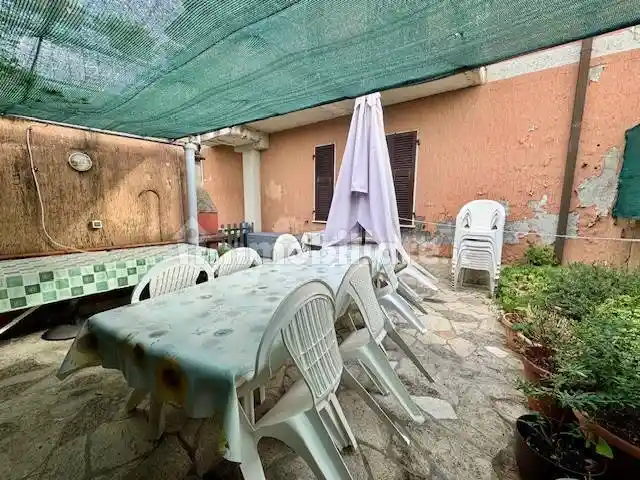 Casa indipendente in vendita a Castelnuovo Magra