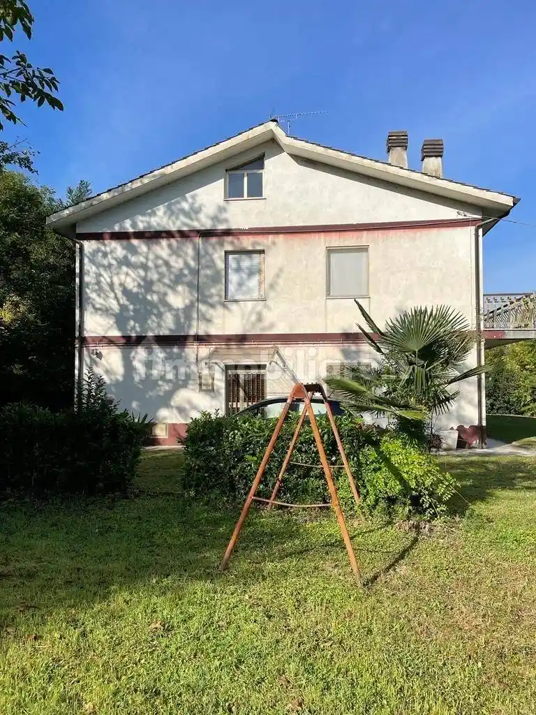 Palazzo - Edificio in vendita a Belmonte Piceno