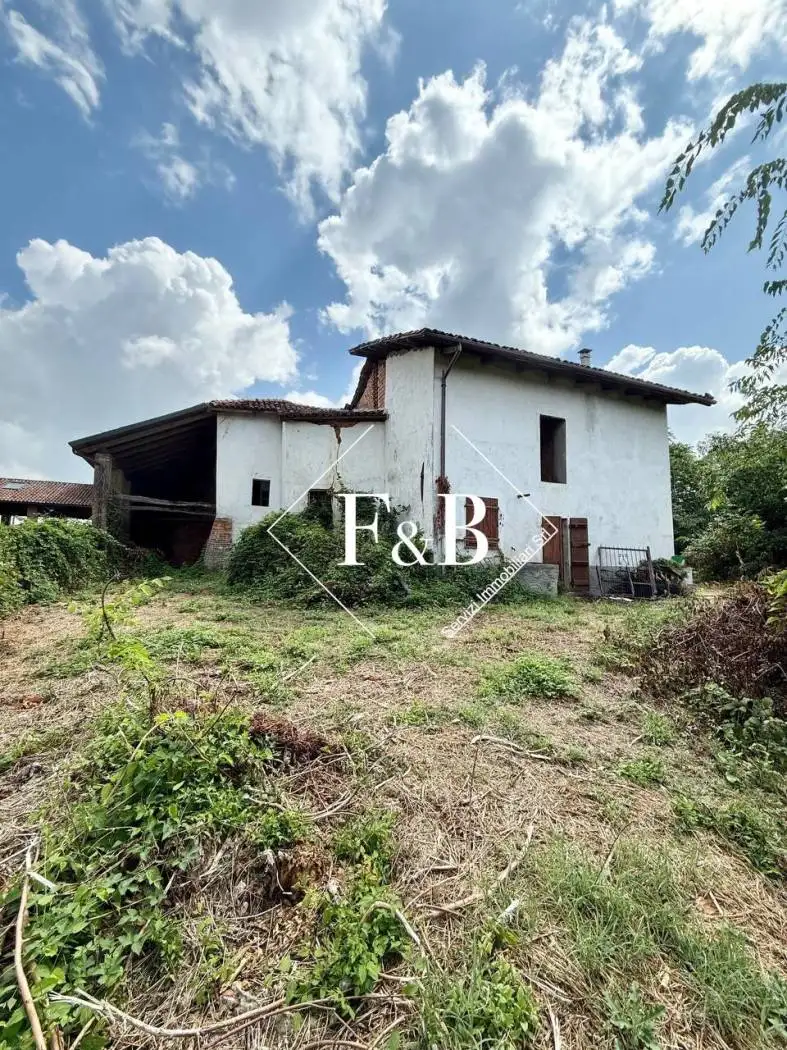 Rustico - Casale in vendita a Asti