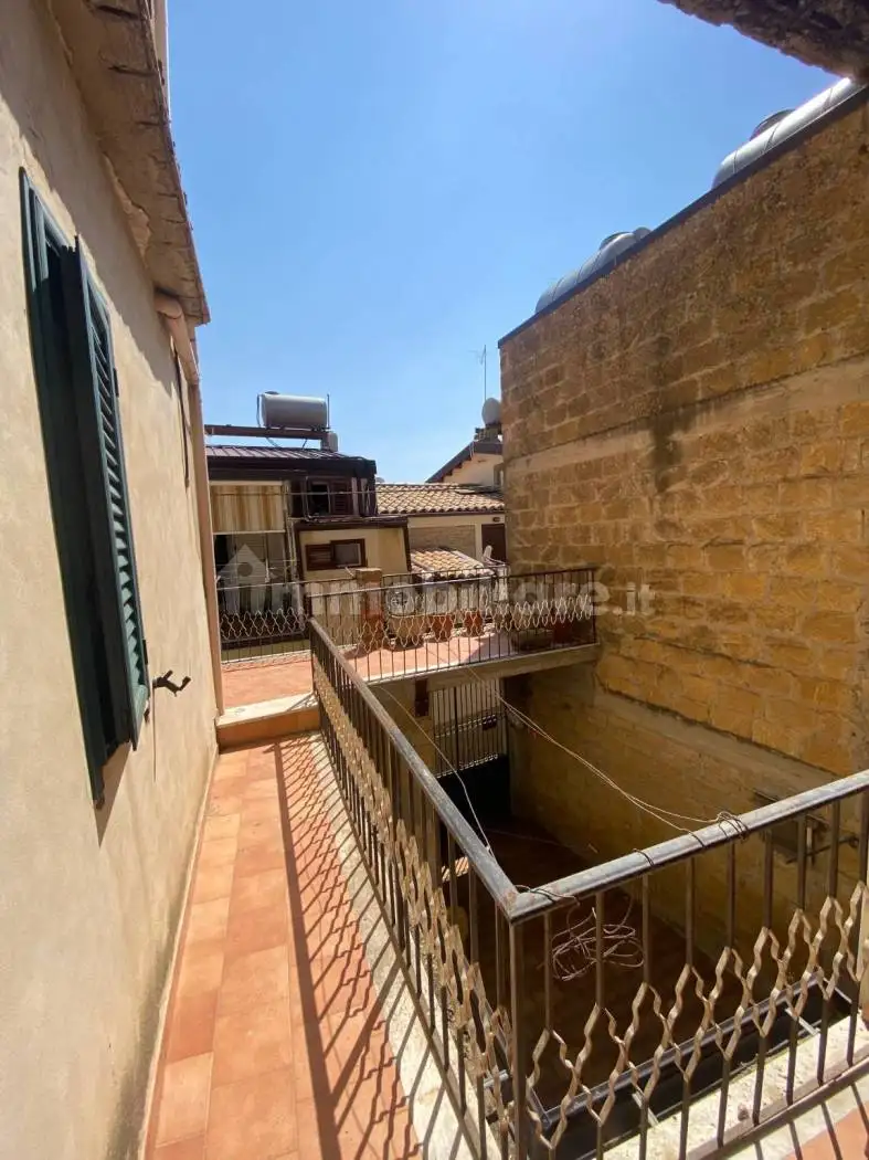 Appartamento in vendita a Mazzarino