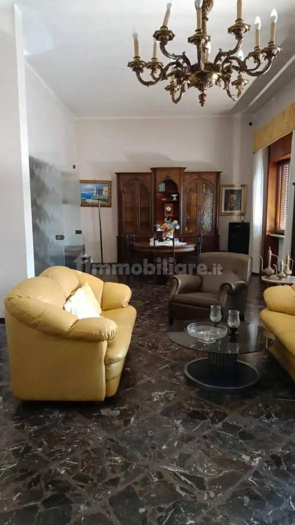 Terratetto unifamiliare via Piave 11, Calimera - foto 2