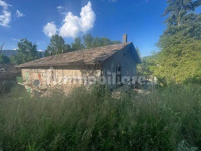 Rustico - Casale in vendita a Fanano