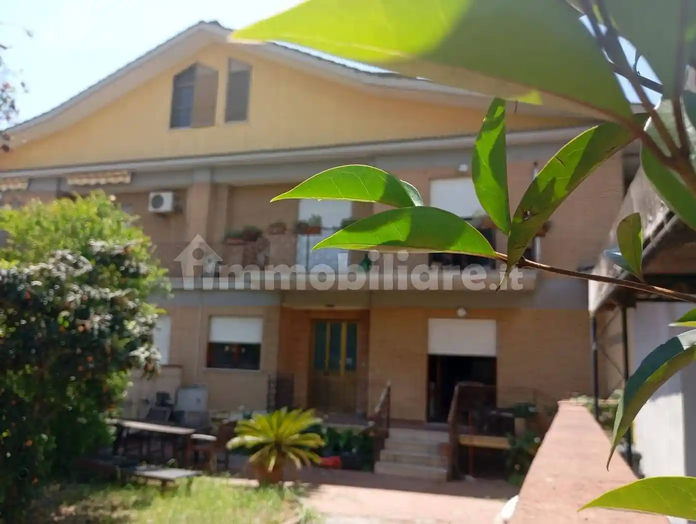 Villa in vendita a Latina