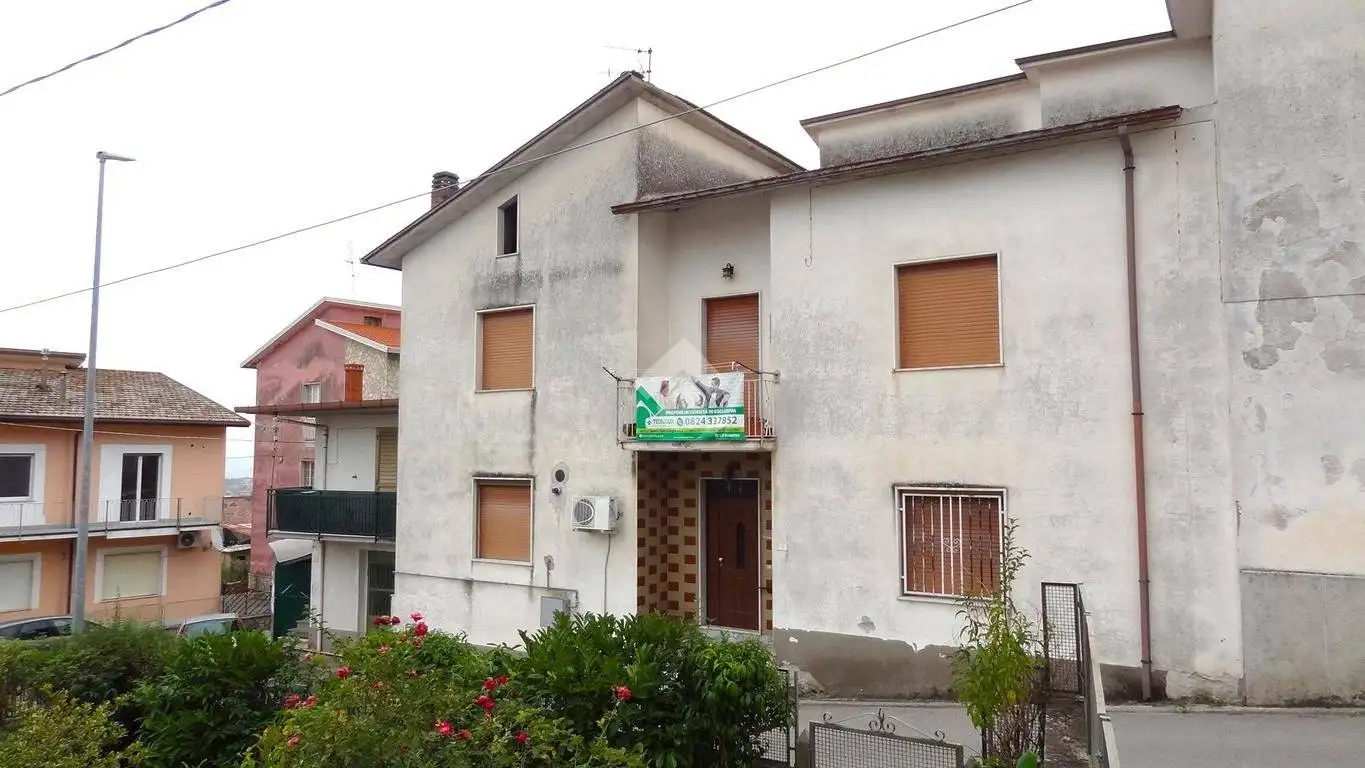 Casa indipendente in vendita a San Giorgio del Sannio
