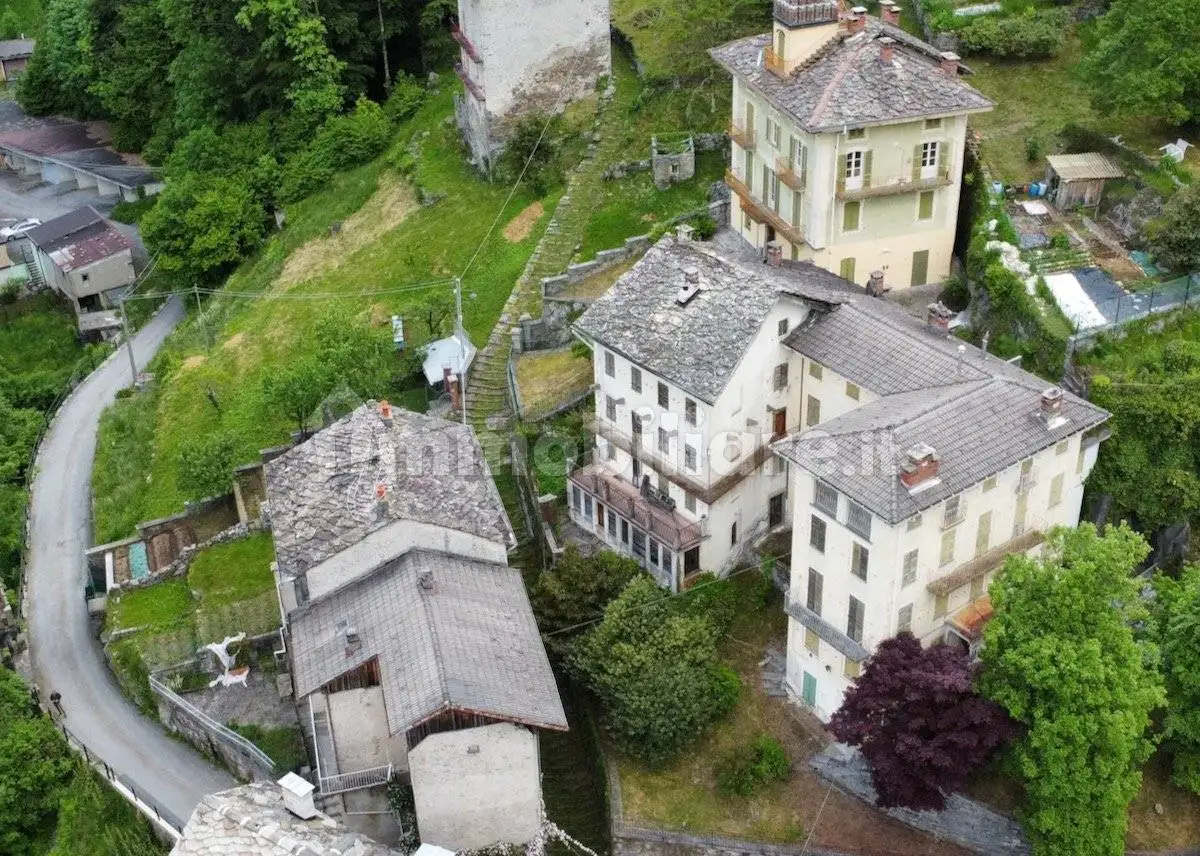 Casa indipendente in vendita a Rosazza