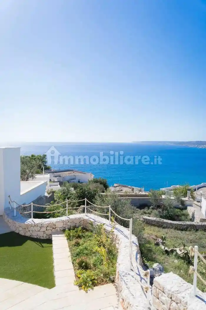 Villa in vendita a Castro