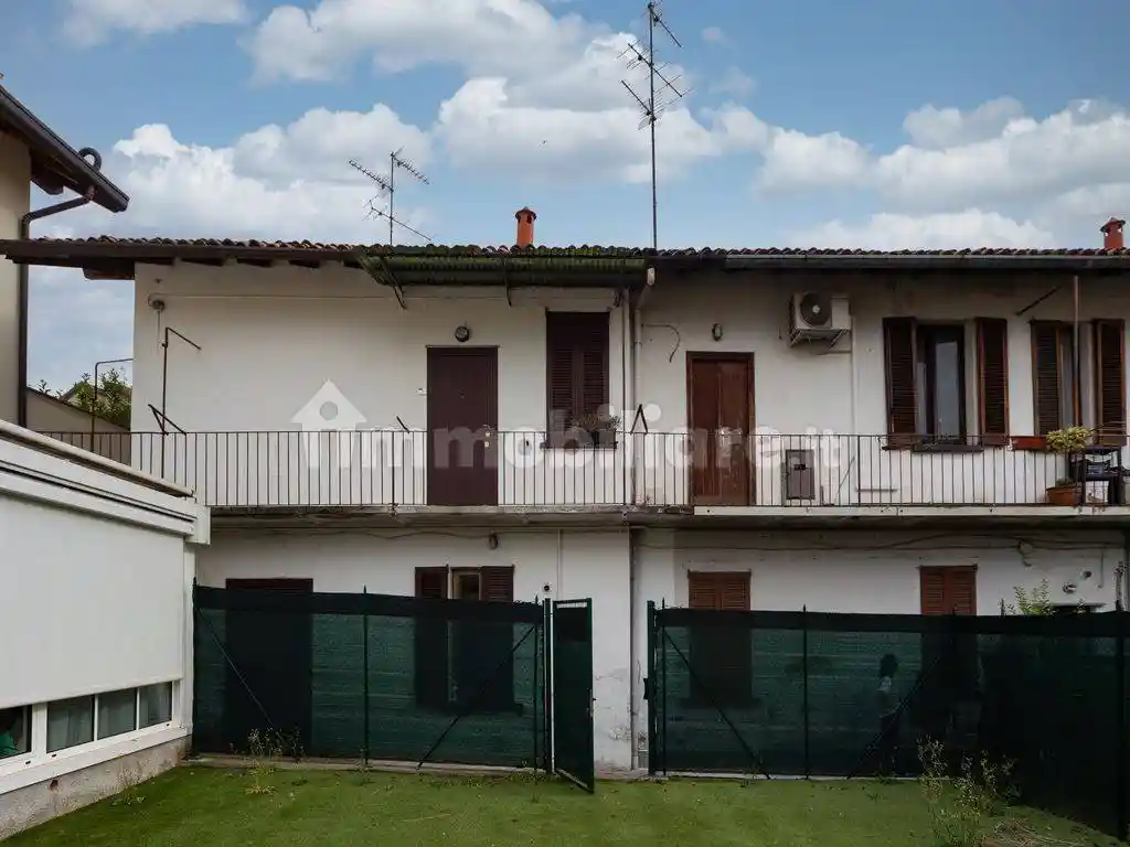 Appartamento in vendita a Villasanta