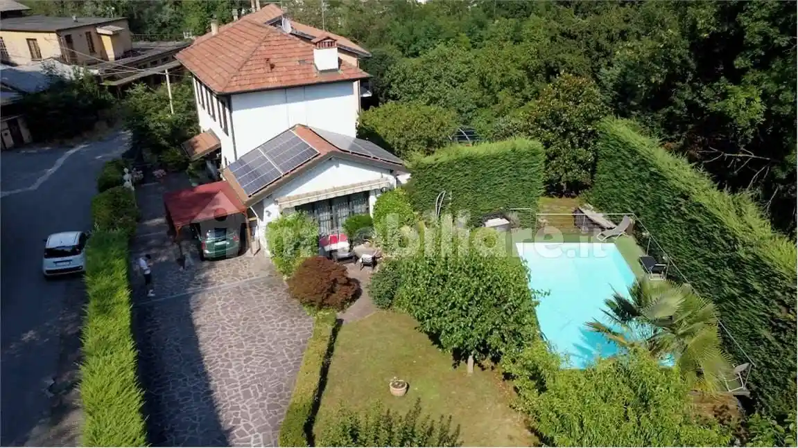 Villa in vendita a Villa Guardia