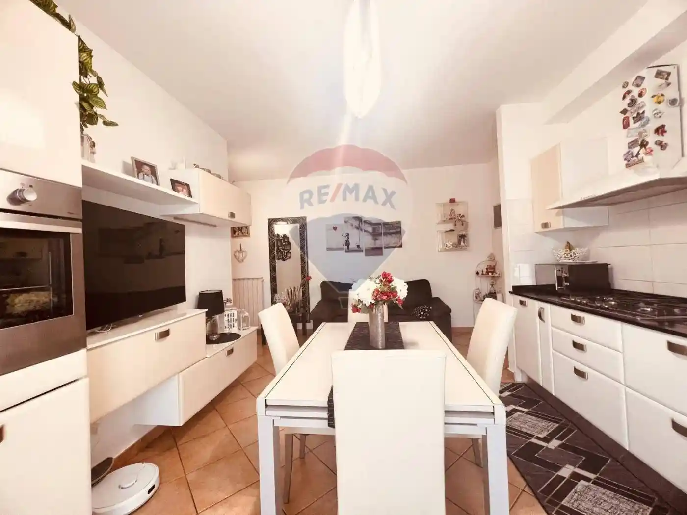 Appartamento in vendita a Castellina Marittima