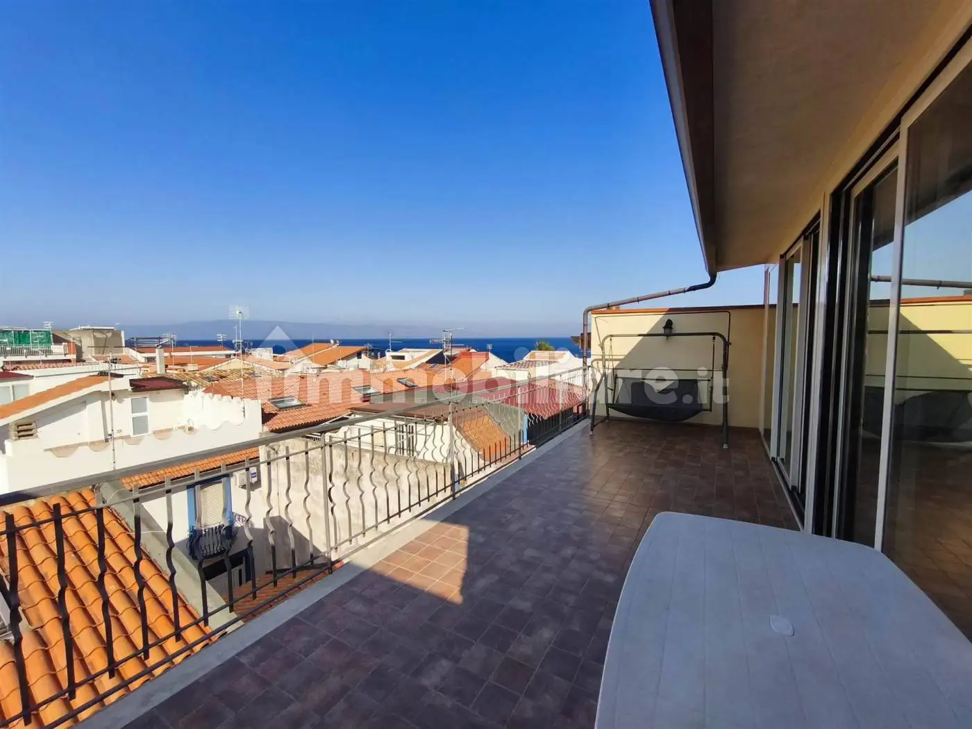 Appartamento in vendita a Nizza di Sicilia