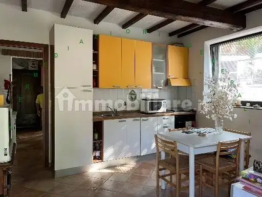 Appartamento in affitto a Vicchio