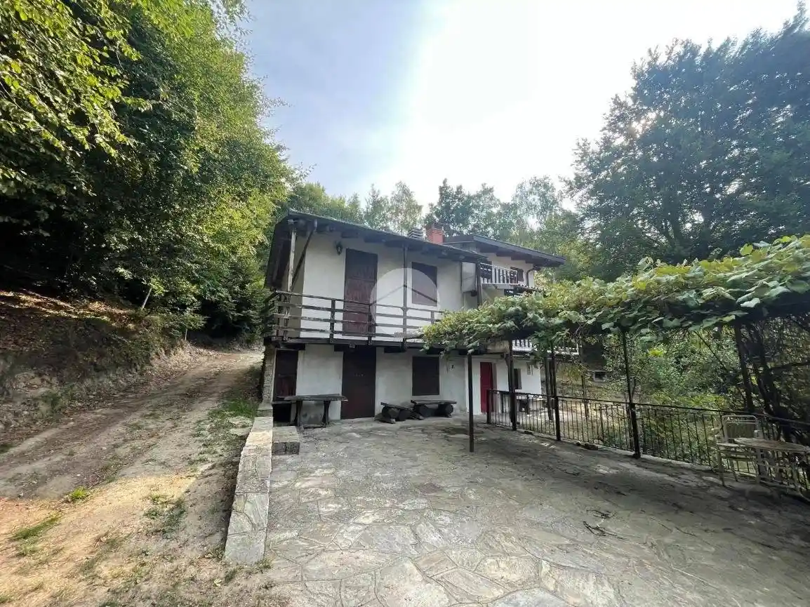 Casa indipendente in vendita a Valgioie