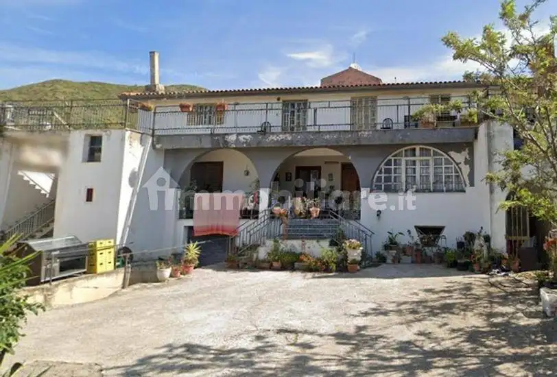 Appartamento in vendita a Mondragone