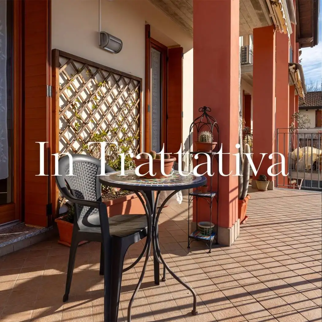 Appartamento in vendita a Comerio