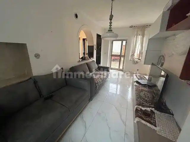 Terratetto unifamiliare 180 m², buono stato, Confienza - foto 4