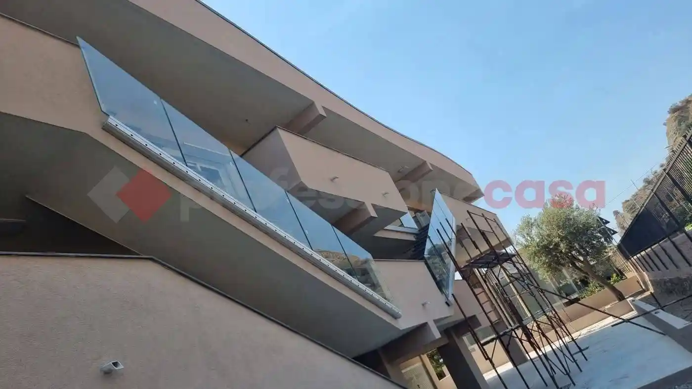 Trilocale via nazionale giampilieri marina, 1, Giampilieri, Messina - foto 2