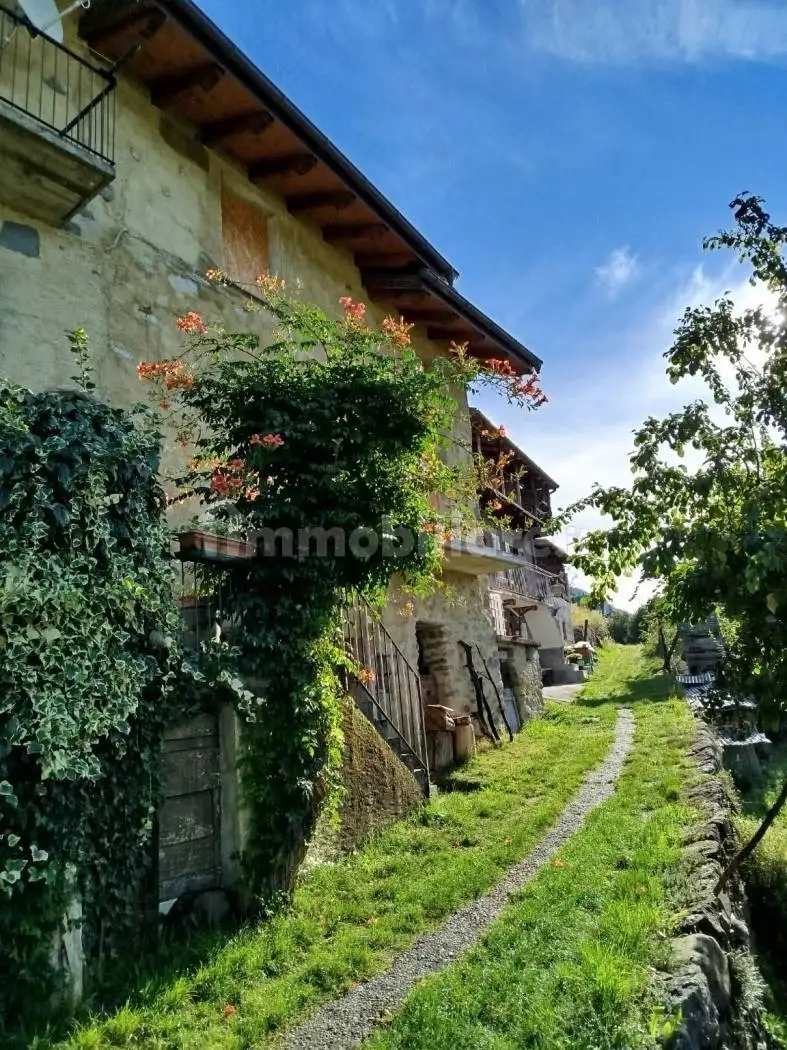 Rustico - Casale in vendita a Tresivio