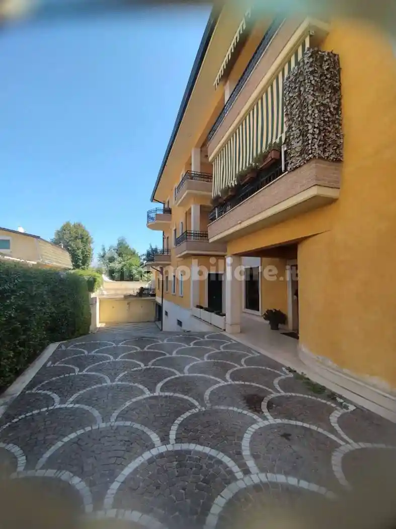 Quadrilocale via Fucino, Centro, Avezzano - foto 2