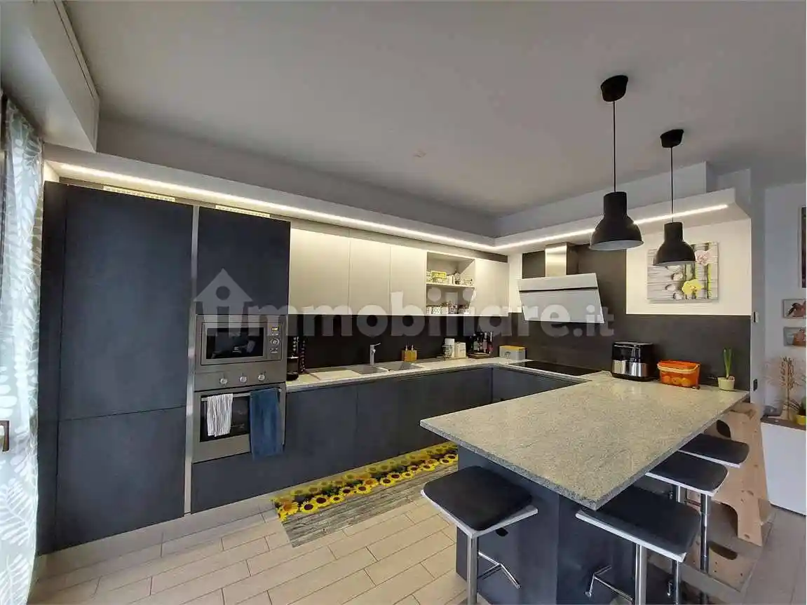 Appartamento in vendita a Beregazzo con Figliaro