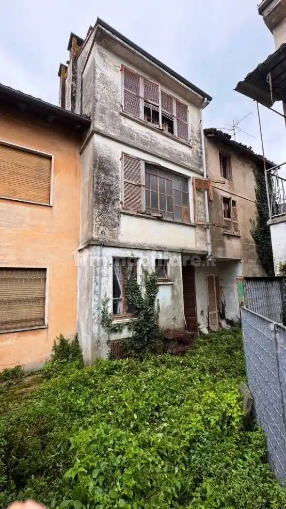 Casa indipendente in vendita a Mortara