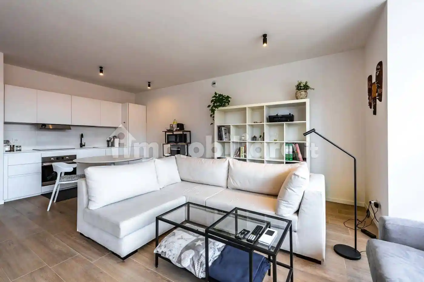 Bilocale via Melchiorre Gioia, 69, Isola, Milano - foto 2