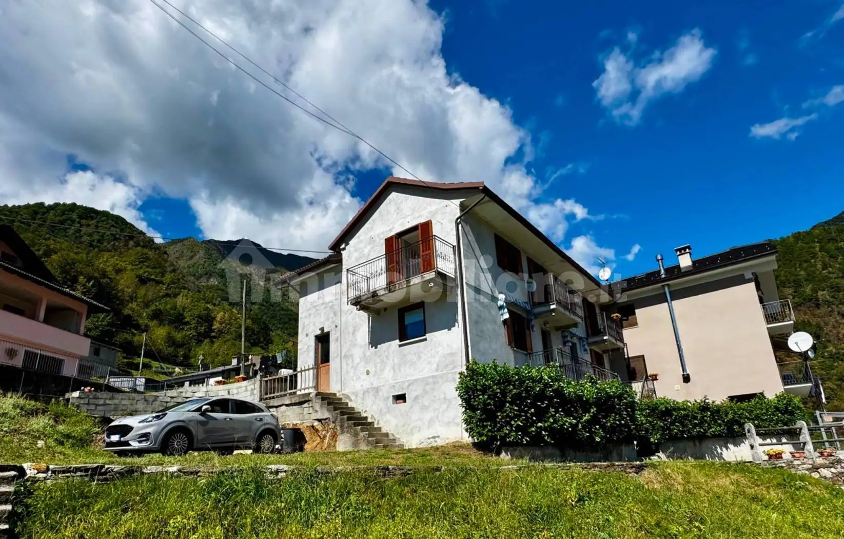 Casa indipendente in vendita a Montescheno
