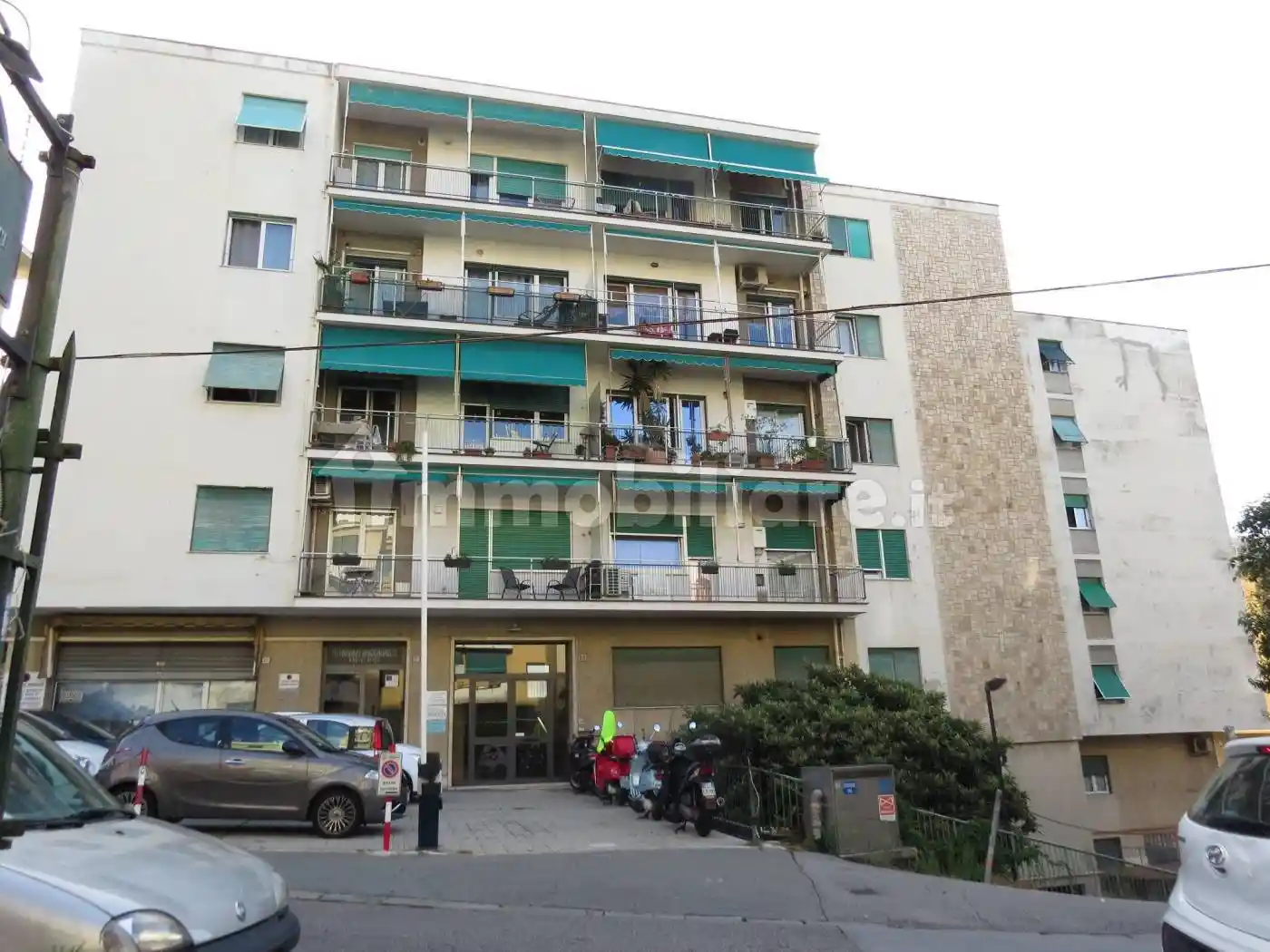 Appartamento in vendita a Genova