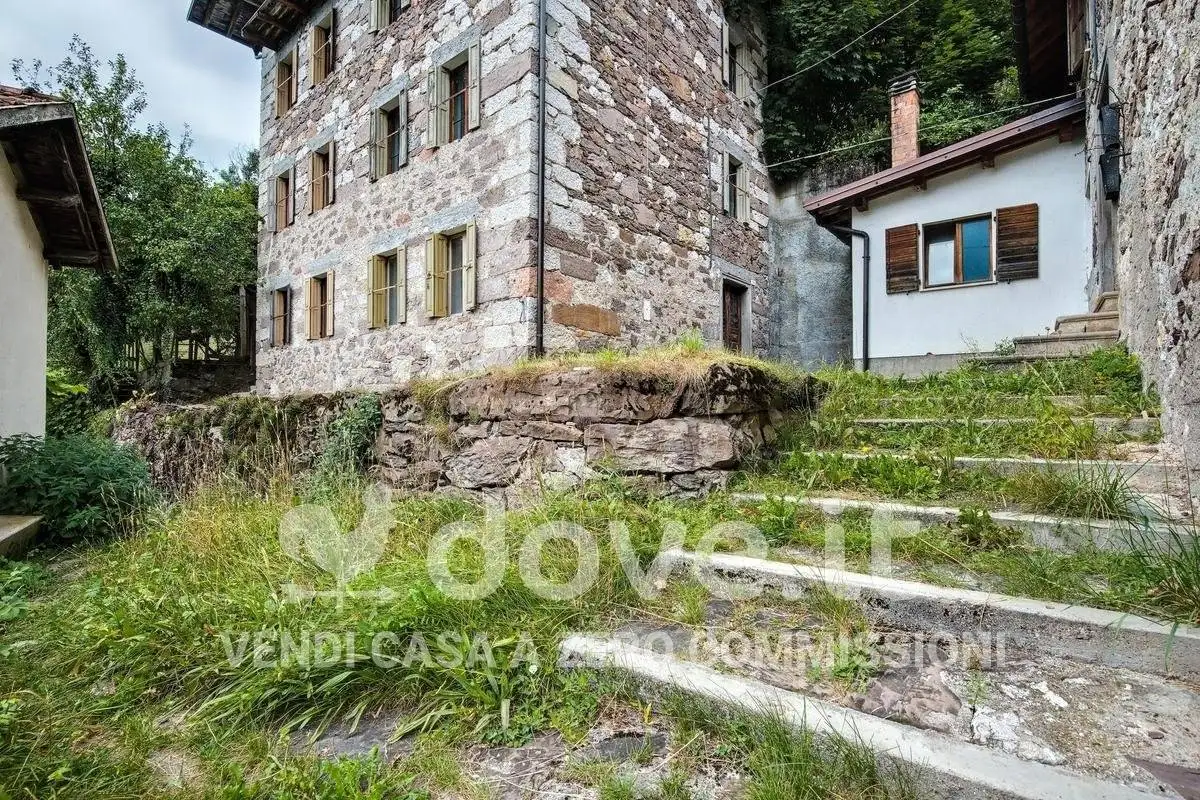 Villa in vendita a Agordo