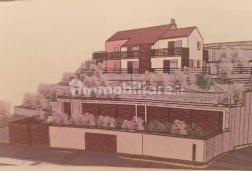 Palazzo - Edificio in vendita a Varazze