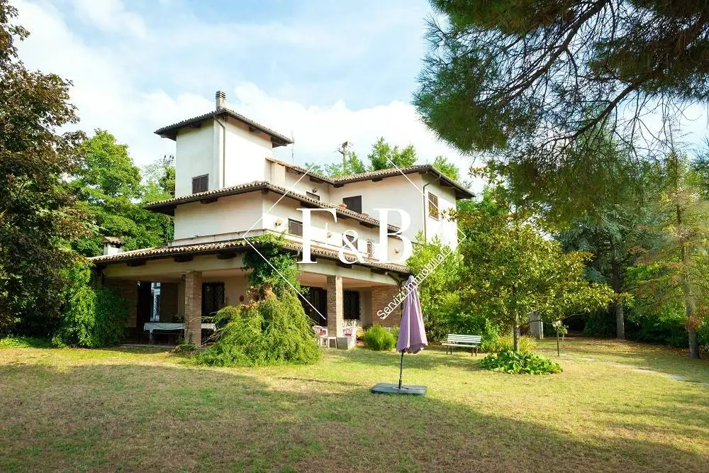 Villa in vendita a Castel Boglione