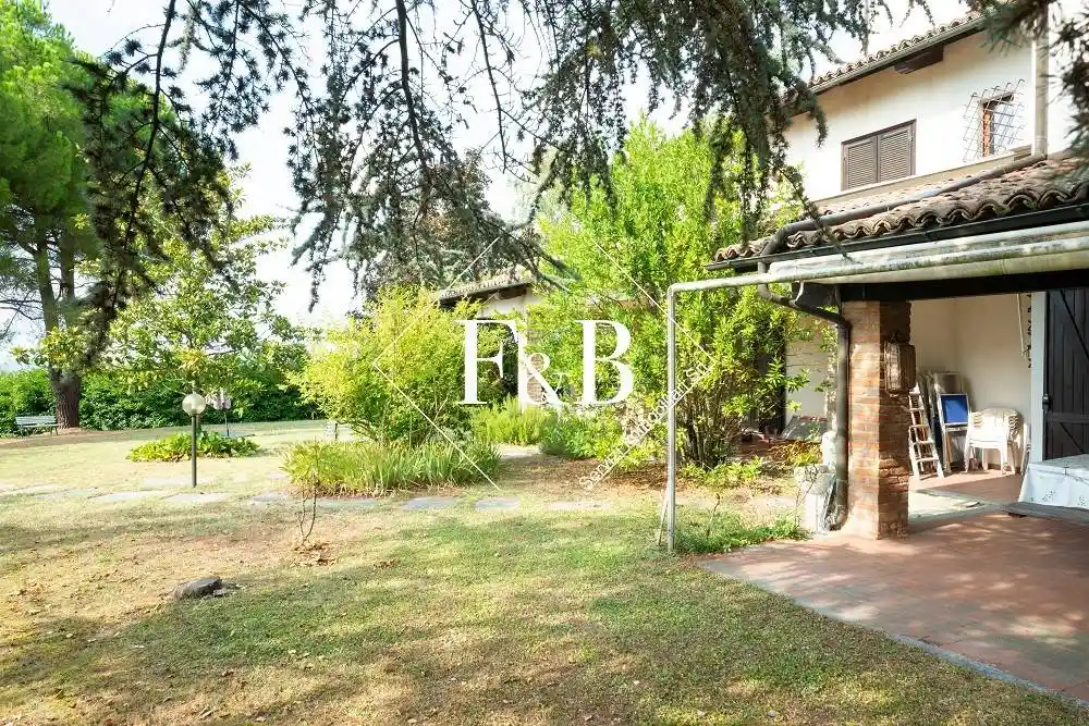 Villa plurifamiliare Strada Serra 1, Castel Boglione - foto 2