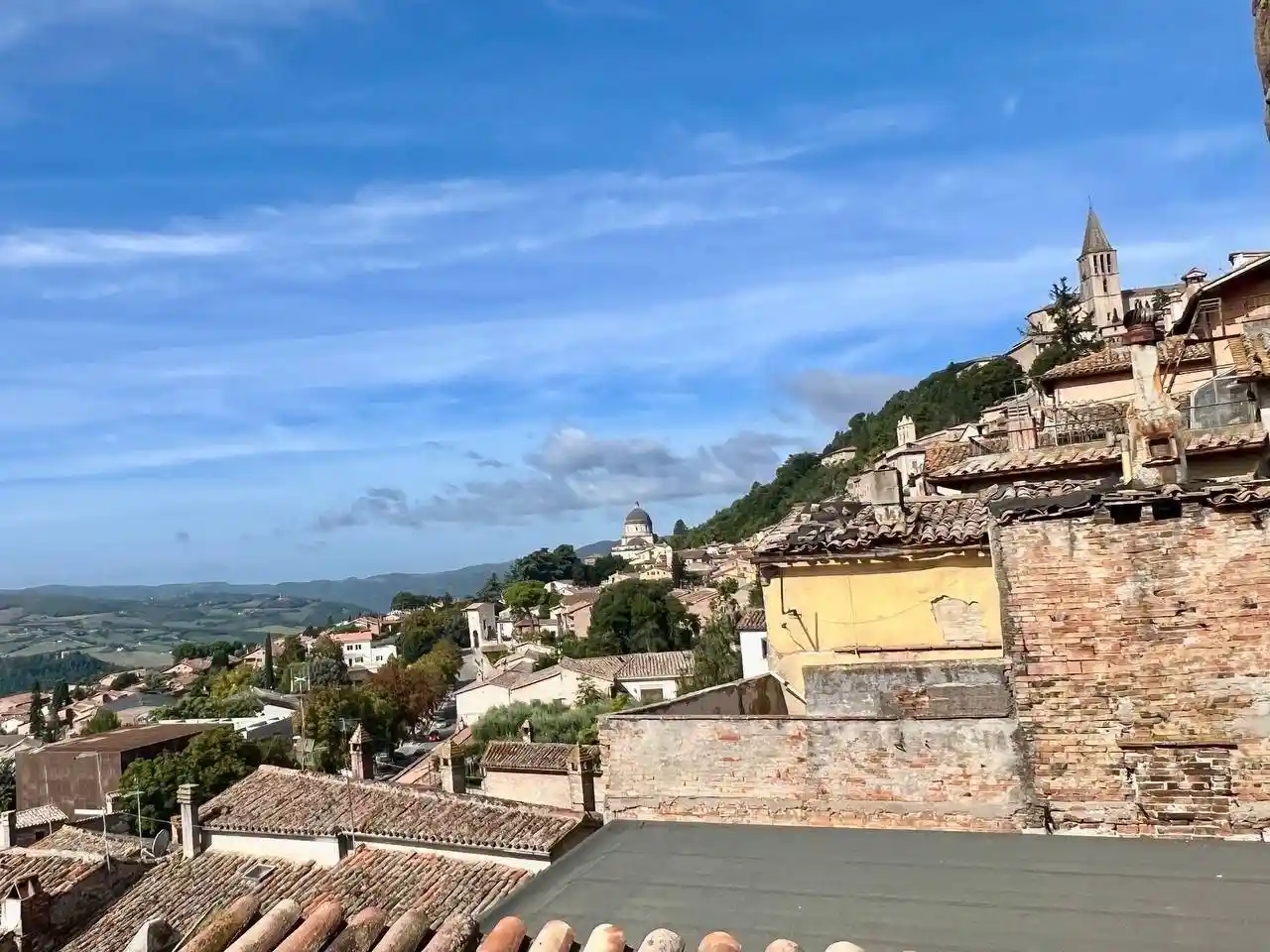 Casa indipendente in vendita a Todi