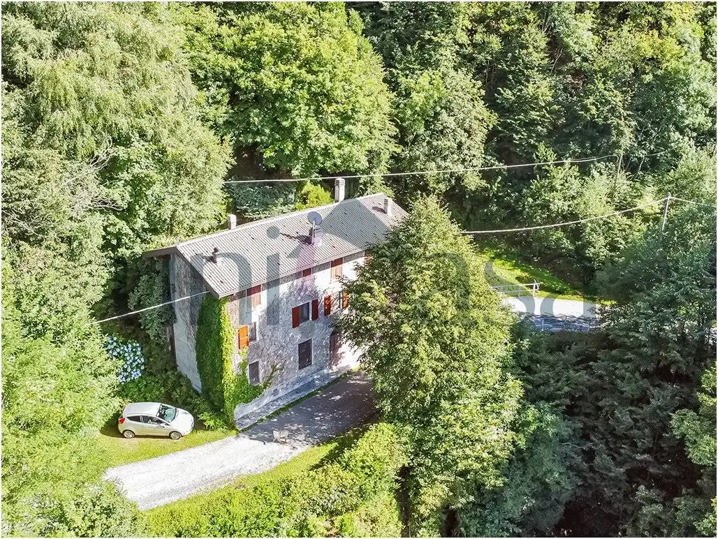 Casale, ottimo stato, 269 m², Bellano - foto 4
