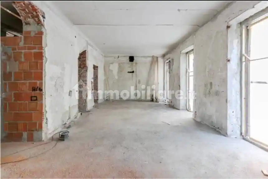 Quadrilocale via Bartolomeo Eustachi 43, Buenos Aires, Milano - foto 2